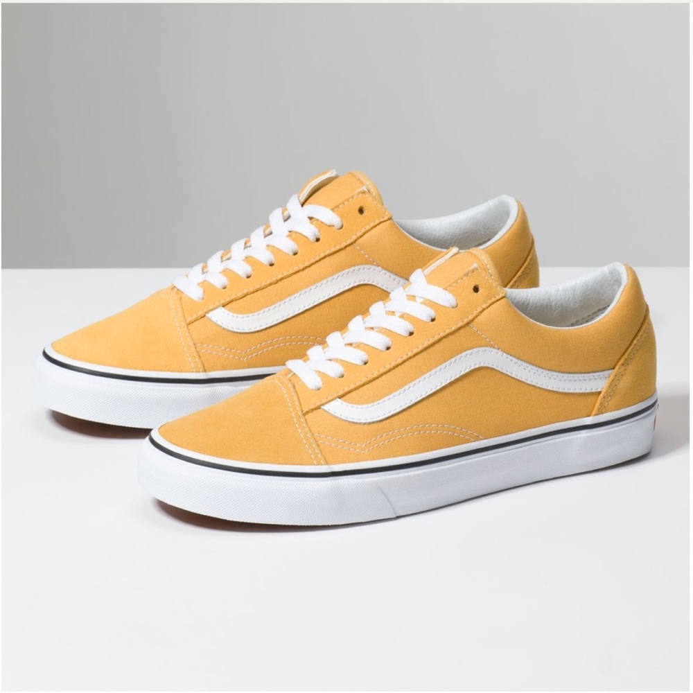 Old Skool Yellow & White Vans (Ochre/True White)